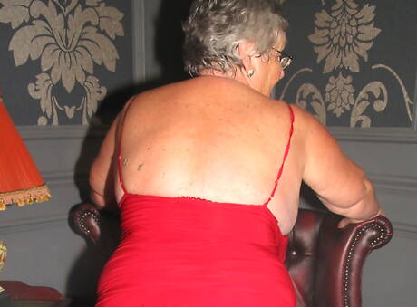 TAC Amateurs invites you to browse their xxx photos with Grandma Libby xxx gallery 272193