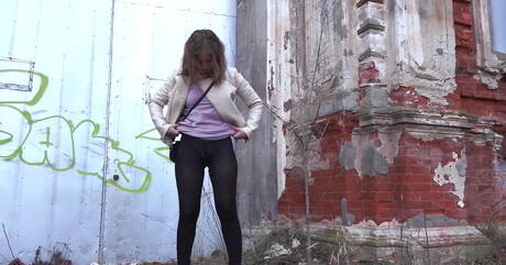 Got 2 Pee invite you to explore a free pictures with Rita in watersport porn